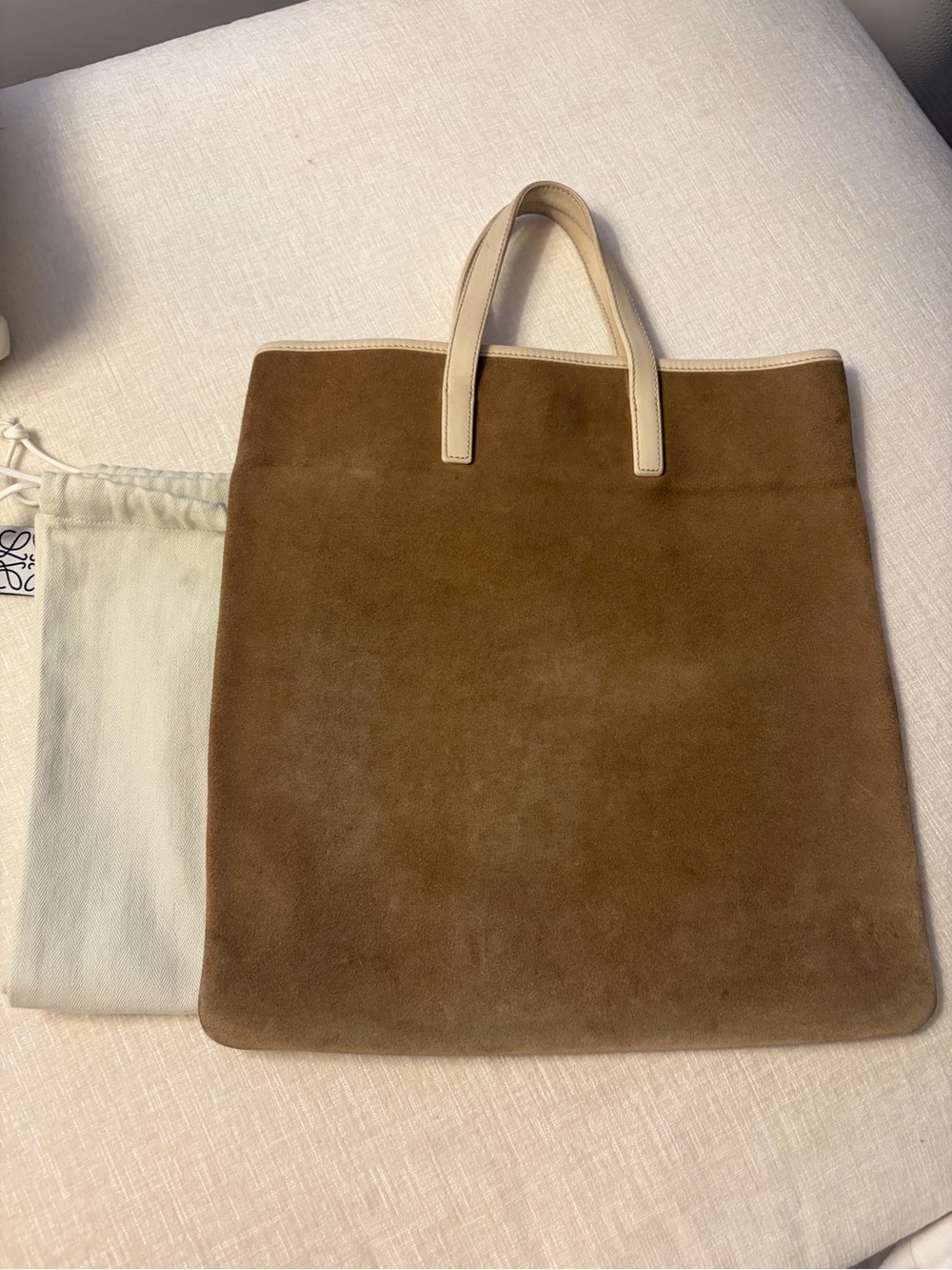 authentic stunning LOEWE Suede Tote Bag – Dust Bag Included - Picture 3 of 11